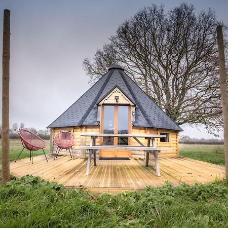 Kota Guest House Morannes sur Sarthe-Daumeray Exterior photo